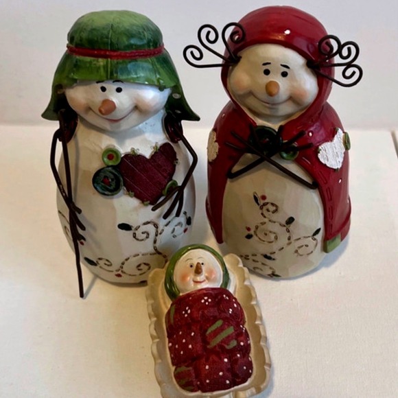 Other - Vintage 2011 Snowman Nativity 3 Piece Figurine Set